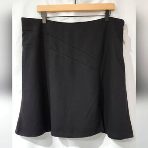 Black Curved Seam‎ NWT Womens Flare Skirt Size 15/16 Downtown Girl Mini Stretch